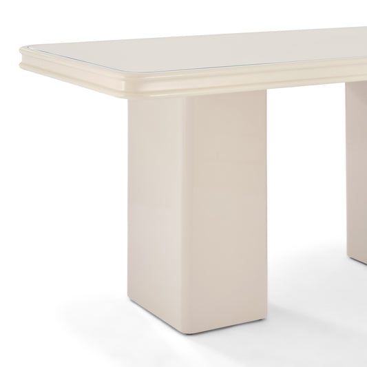 Isla Dining Table