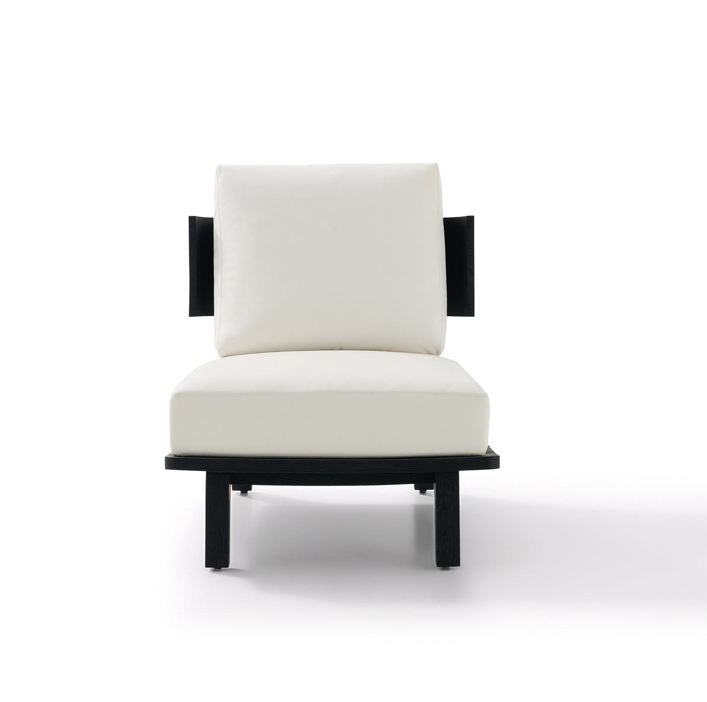 Hans Lounge Chair
