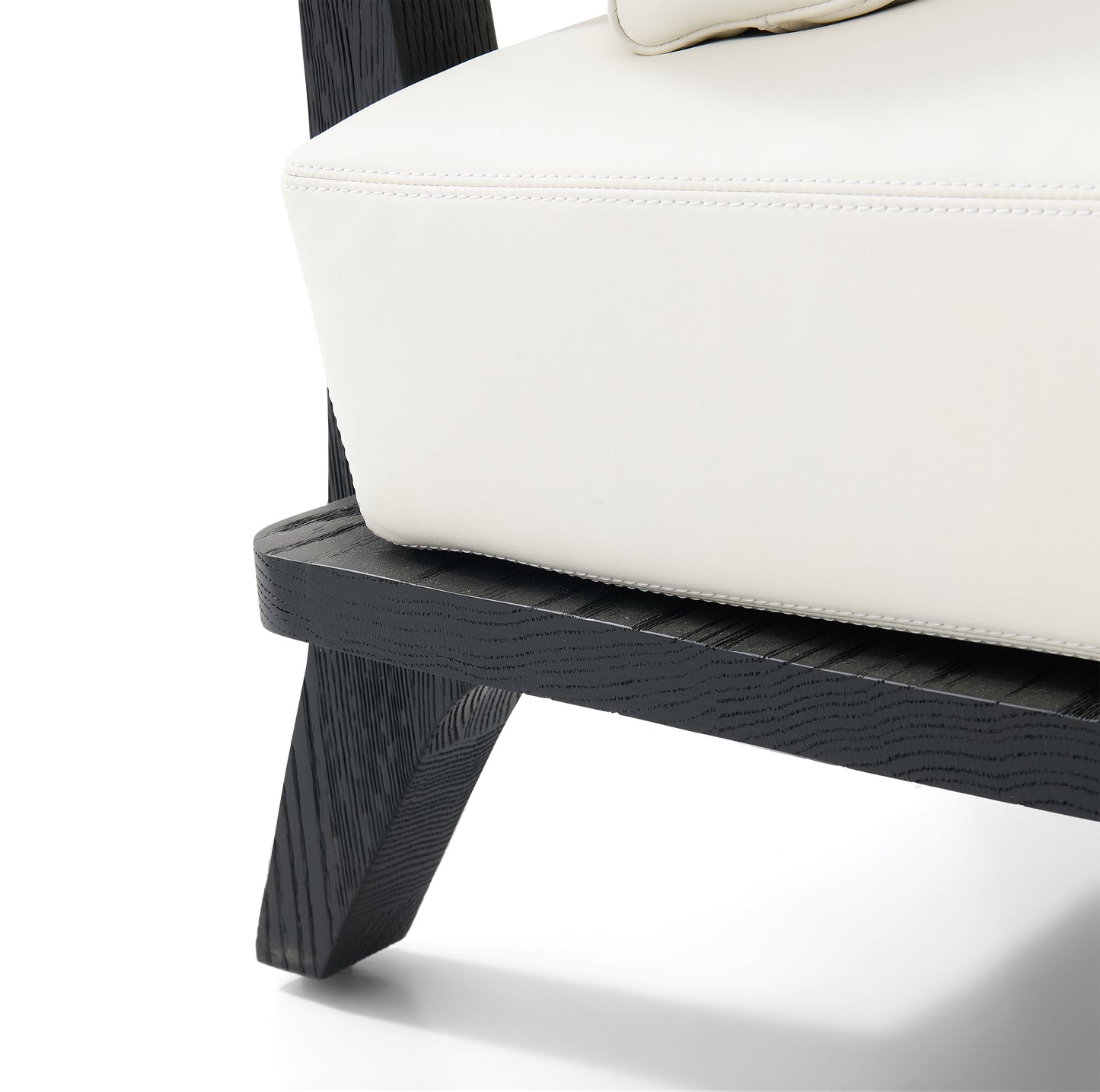 Hans Lounge Chair