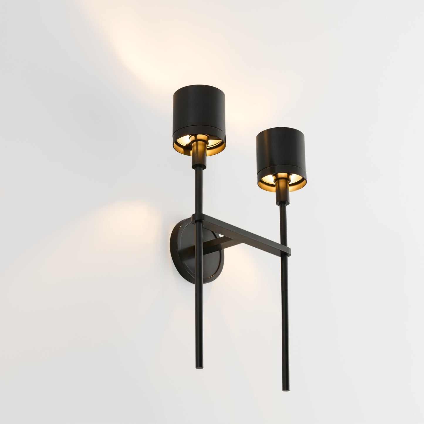 Vero Sconce