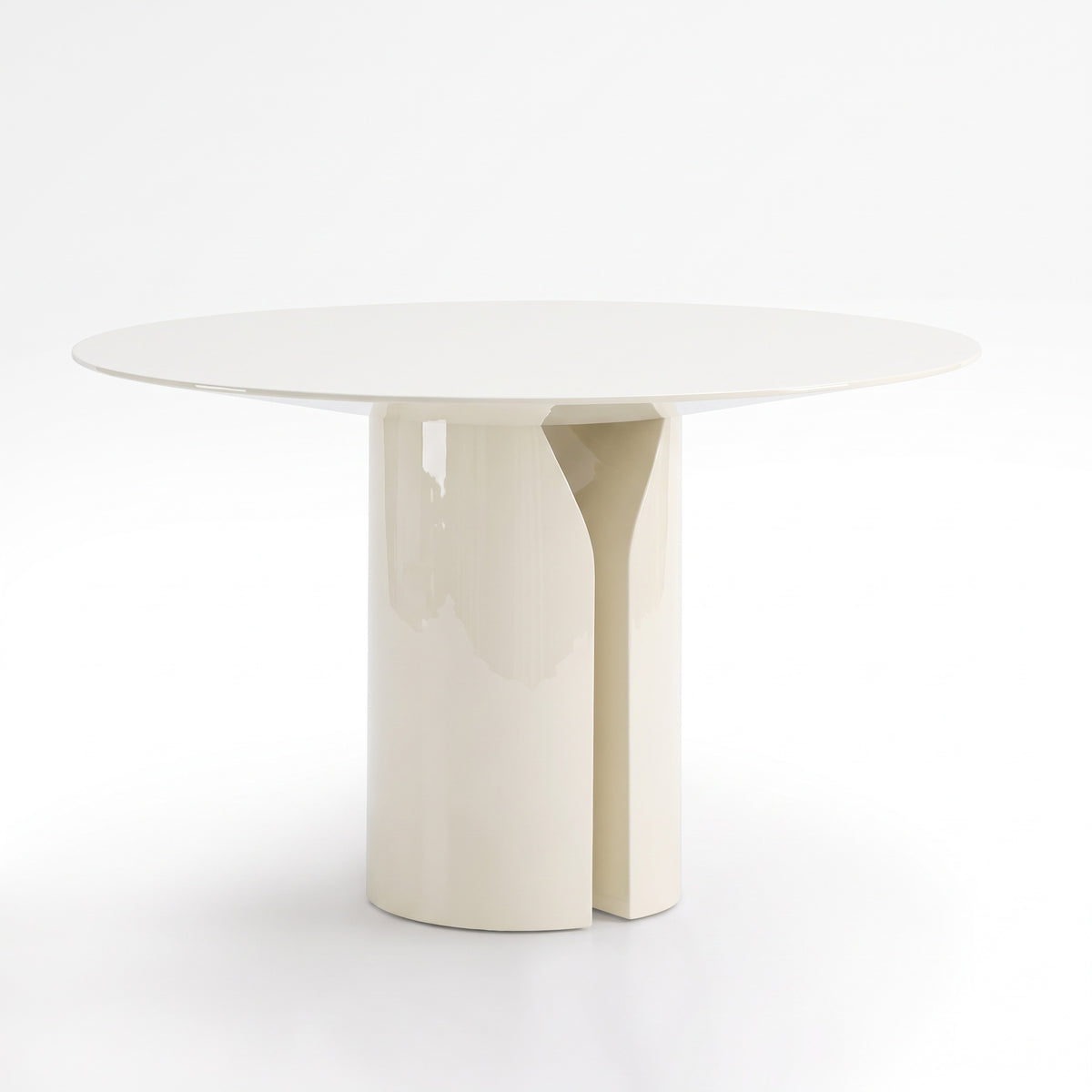 Nola Dining Table